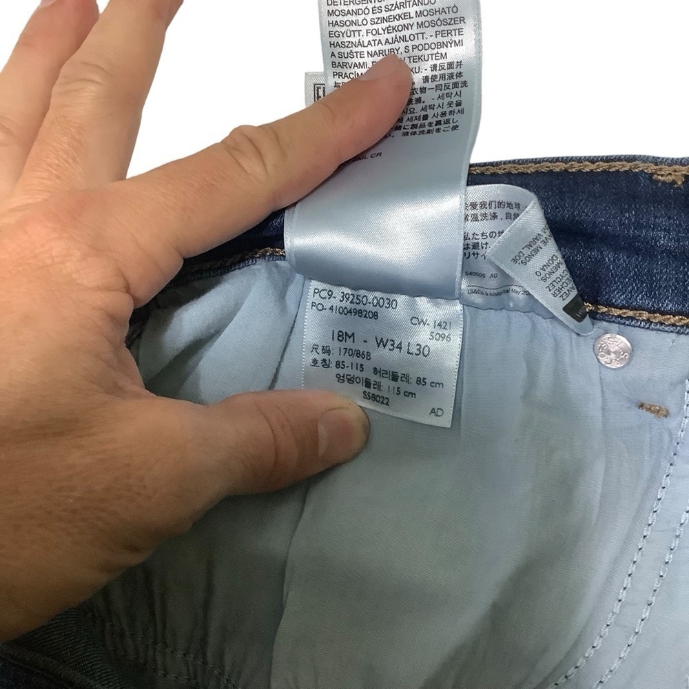 Levi’s Classic Straight Jeans Sz 18 Medium Wash - Picture 3 of 7